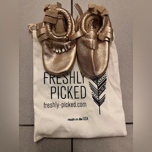 Freshly Picked leather rose gold moccasins